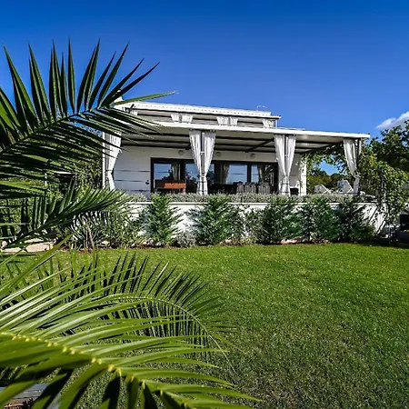 Fuer 8 Personen Ca 170 Qm In Sveti Vid-miholjice, Kvarner Bucht Krk Holiday home Sveti Vid-Miholjice